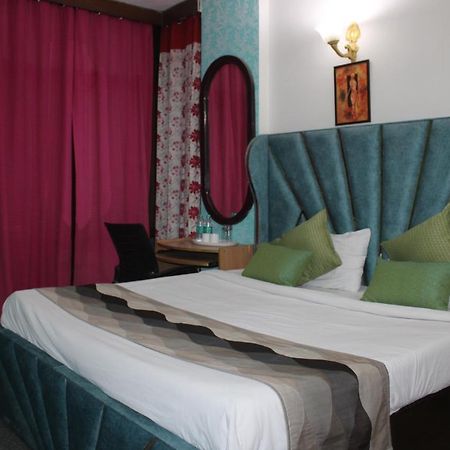 Awasthi Kozi Stays B&B - Closest To Vfs Nuova Delhi Esterno foto