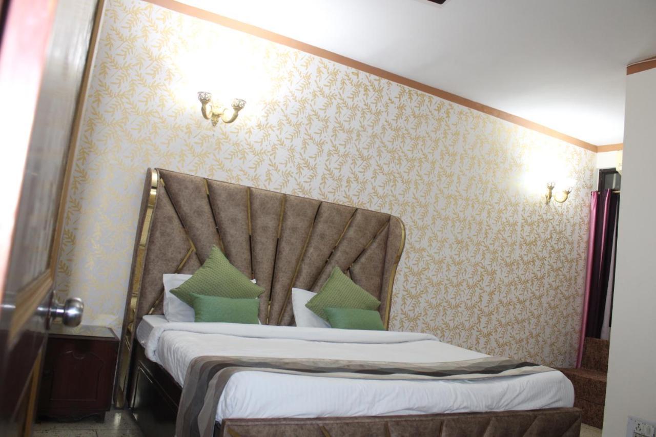 Awasthi Kozi Stays B&B - Closest To Vfs Nuova Delhi Esterno foto