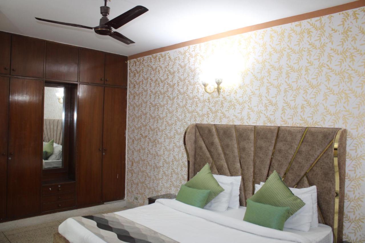 Awasthi Kozi Stays B&B - Closest To Vfs Nuova Delhi Esterno foto