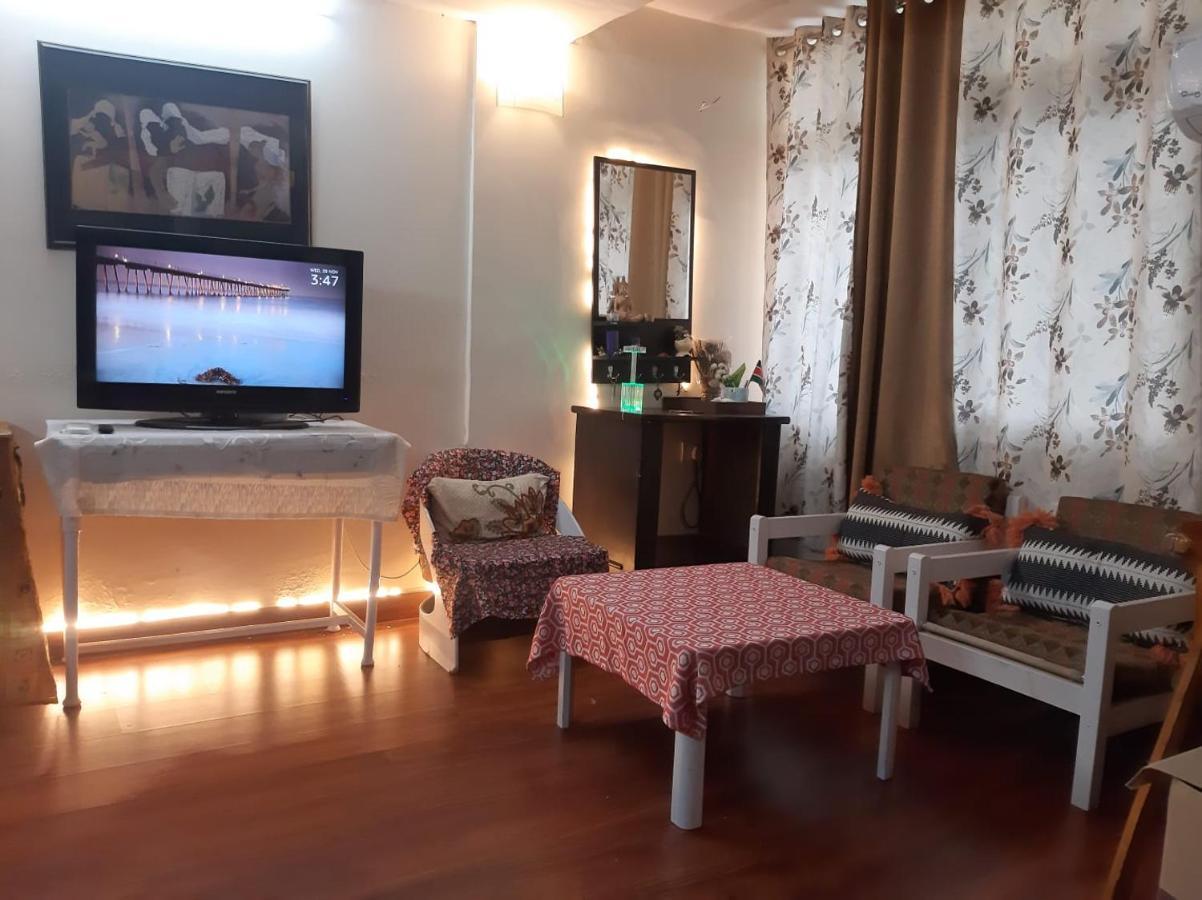 Awasthi Kozi Stays B&B - Closest To Vfs Nuova Delhi Esterno foto