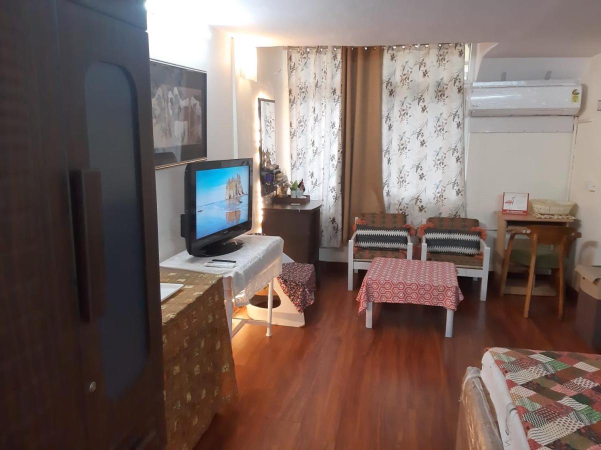 Awasthi Kozi Stays B&B - Closest To Vfs Nuova Delhi Esterno foto