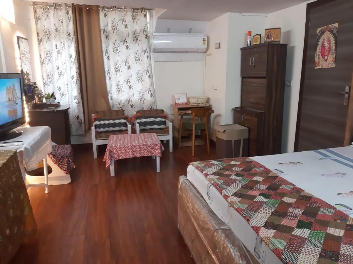 Awasthi Kozi Stays B&B - Closest To Vfs Nuova Delhi Esterno foto