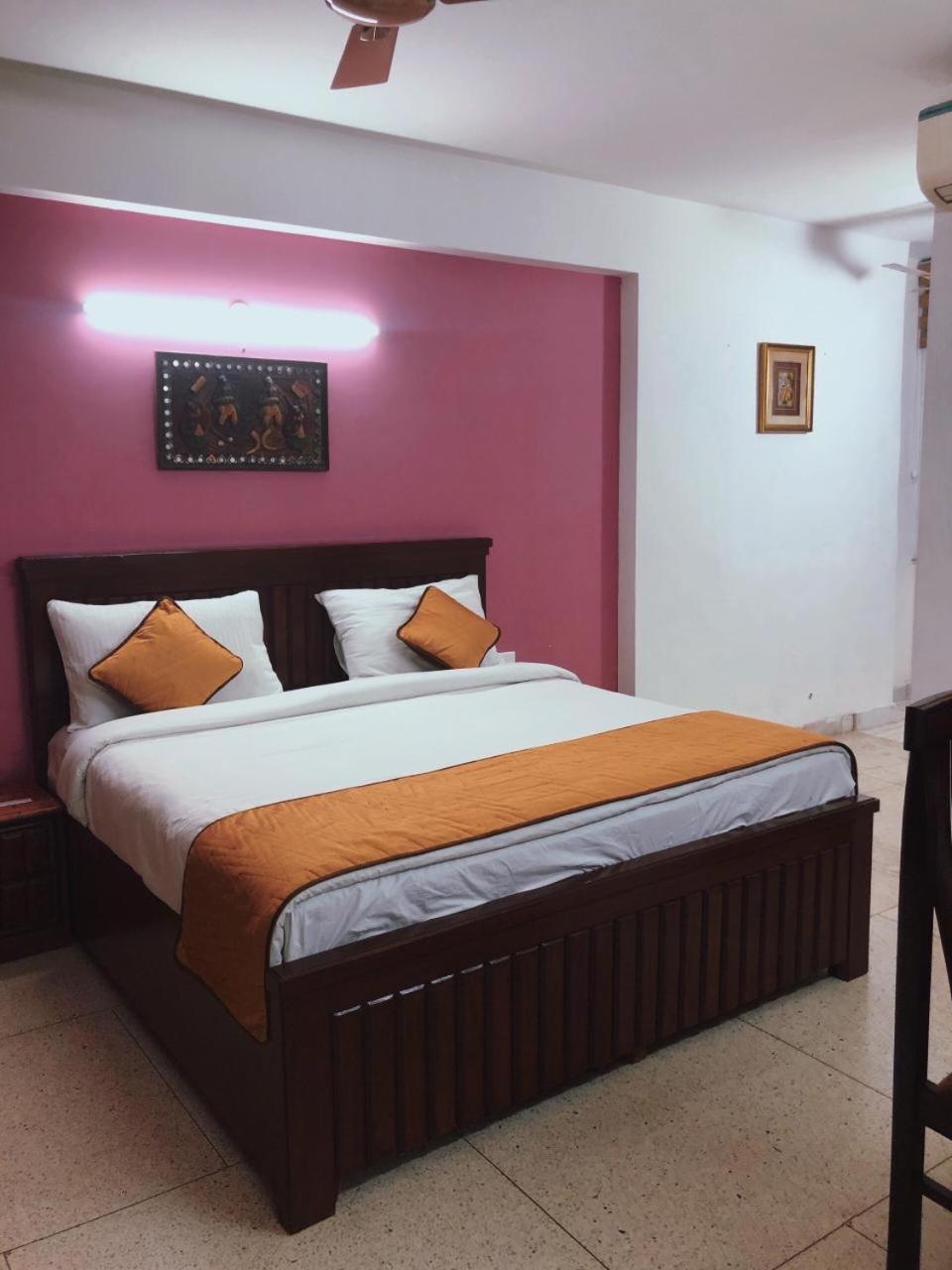 Awasthi Kozi Stays B&B - Closest To Vfs Nuova Delhi Esterno foto